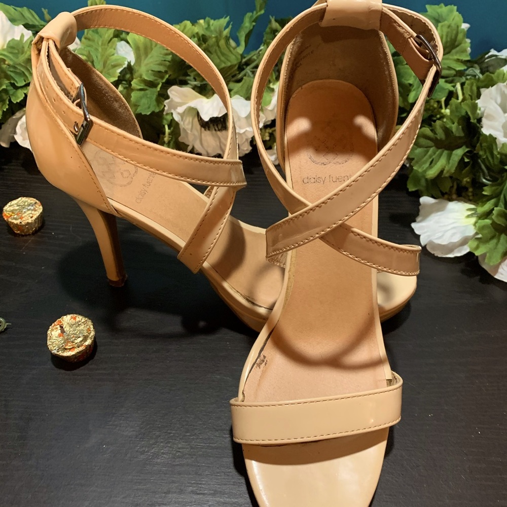 Nude Daisy Fuentes Open Toe Heels